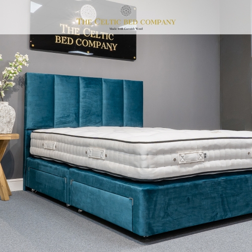 Stratford manoticello queen bed discount