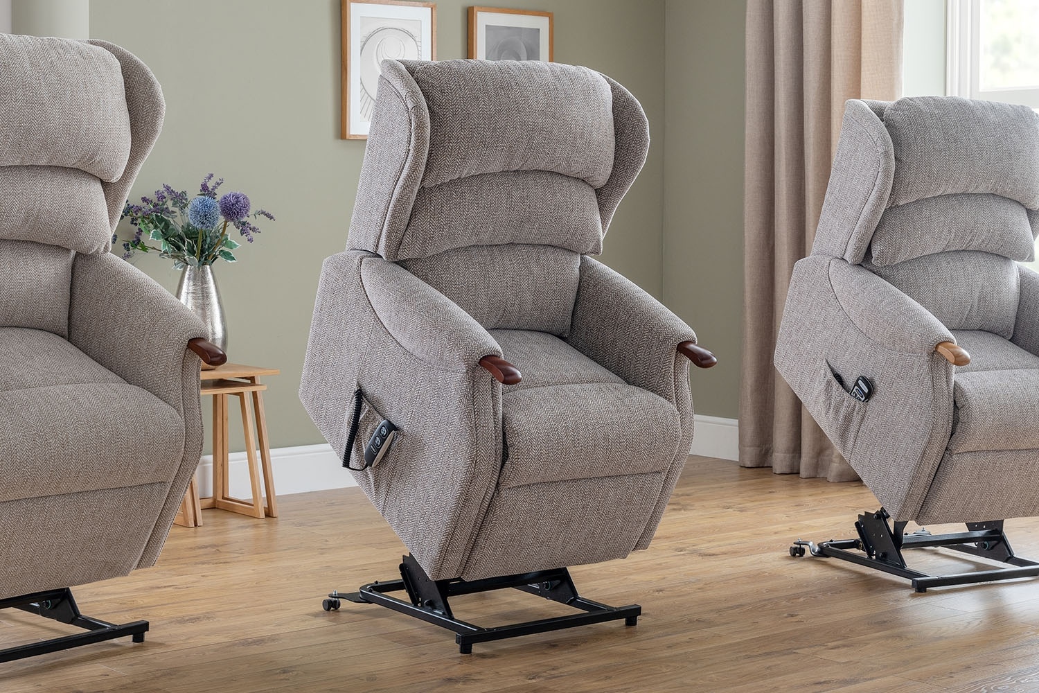 Weston Standard Motor Riser Recliner Chair | Furniture World