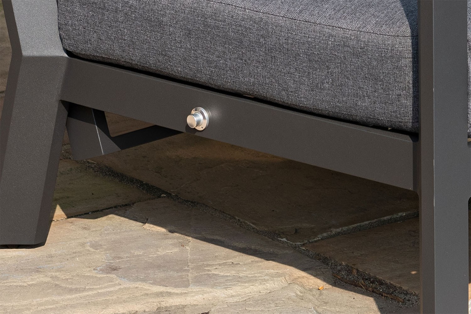 Maze Manhattan Reclining 2 Seat Aluminium Sofa Set with Coffee Table