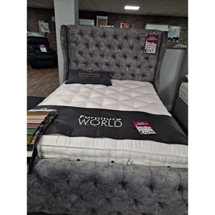 Chelsea 5’ Upholstered bed frame