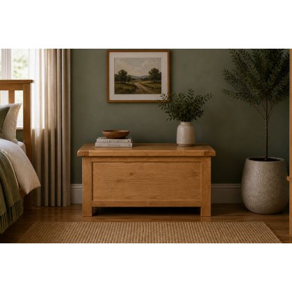 Salisbury Waxed Premium Oak Storage Box
