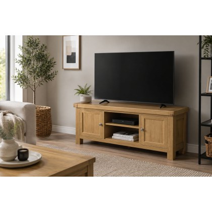 Normandy Chunky Country Oak 140cm TV Unit Normandy Chunky Country Oak 140cm TV Unit