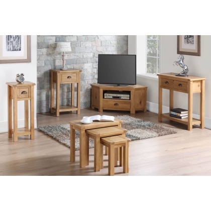 Kilmore Oak Nest of 3 Tables Kilmore Oak Nest of 3 Tables