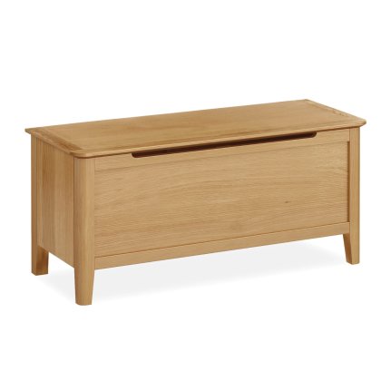 Bath Oak Blanket Box