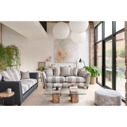 Parker Knoll Harlow Pillow Back Grand 4 Seater Sofa