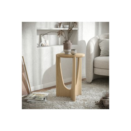 Cara Oak Side Table