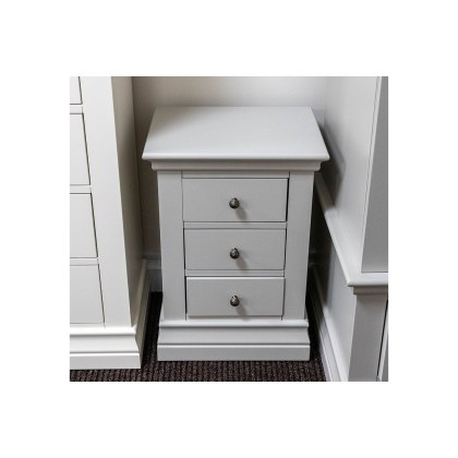 Ex-Display Liskeard - Burgundy 3 Drawer Bedside Table Ex-Display Liskeard - Burgundy 3 Drawer Bedside Table