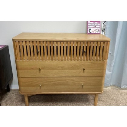 Ex-Display St Austell - Soho Natural Slatted 3 Drawer Chest of Drawers Ex-Display St Austell - Soho Natural Slatted 3 Drawer Chest of Drawers