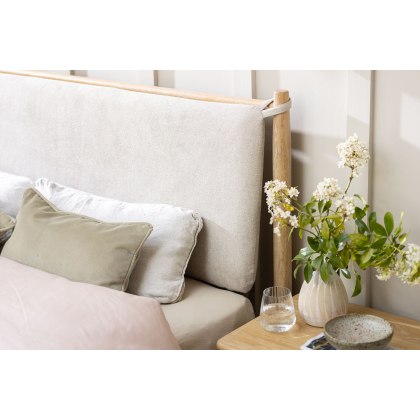 Willow Solid Oak Nordic Spindle Bedstead Willow Solid Oak Nordic Spindle Bedstead