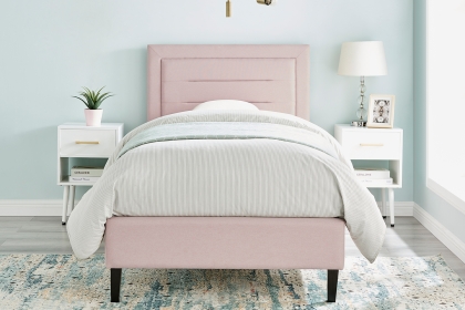 Pablo Fabric Bed in Pink