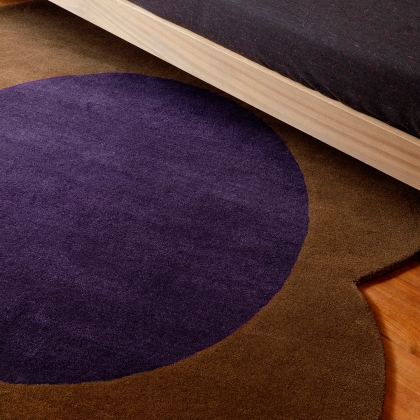Orla Kiely Flower Spot Chestnut/Violet Rug