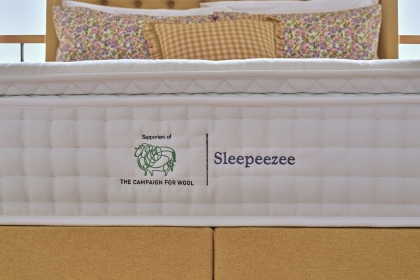 Sleepeezee Wool Luxe 3700 Divan Bed