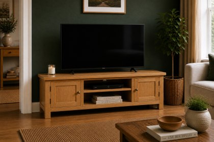 Salisbury Waxed Premium Oak Large Low Line Media Stand