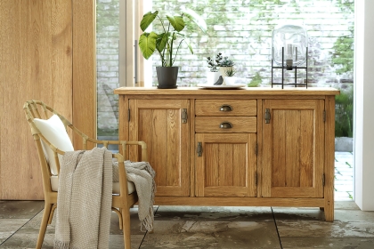 Burford Country Oak Large Sideboard Burford Country Oak Large Sideboard