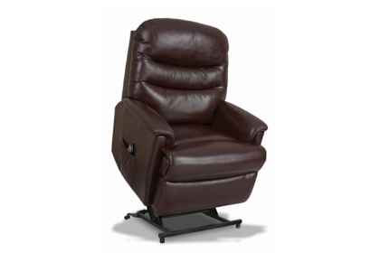 Celebrity Pembroke Leather Grande Recliner Chair