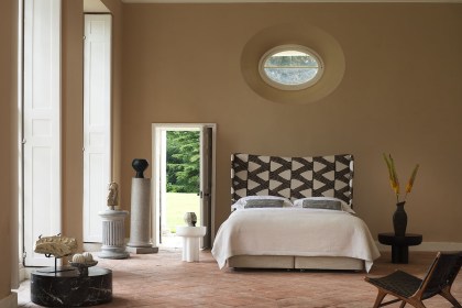 Hypnos Legacy Origins VI Platform Top Deep Base Divan Bed