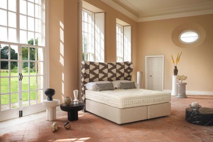 Hypnos Legacy Origins VI Pocket Firm Edge Deep Base Divan Bed