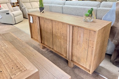 Ex-Display Liskeard - Baker Oakley Large Sideboard Ex-Display Liskeard - Baker Oakley Large Sideboard