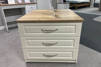 Ex-Display Redruth - Portofino 3 Drawer Chest Cream Ex-Display Redruth - Portofino 3 Drawer Chest Cream