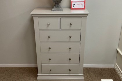 Ex-Display St Austell - Burgundy Painted 2 Over 4 Chest of Drawers Ex-Display St Austell - Burgundy Painted 2 Over 4 Chest of Drawers