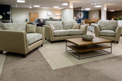 Ex-Display Liskeard - Parker Knoll Harlow Large 2 Seater Sofa & Snuggler & Chair Ex-Display Liskeard - Parker Knoll Harlow Large 2 Seater Sofa & Snuggler & Chair