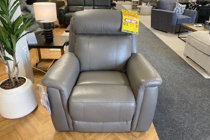 Ex-Display St Austell - La-Z-Boy Paris Leather Power Recliner Chair with Head Tilt and Lumbar Suppor Ex-Display St Austell - La-Z-Boy Paris Leather Power Recliner Chair with Head Tilt and Lumbar Suppor