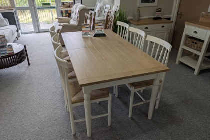Ex-Display Newquay - Gallery Direct Eton Ext Dining Table with 6 Chairs