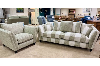 Ex-Display Liskeard - Parker Knoll Harlow Grand Sofa + Chair Ex-Display Liskeard - Parker Knoll Harlow Grand Sofa + Chair