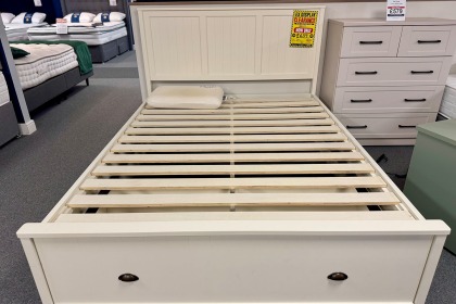 Ex-Display Plymouth - Gallery Direct Eton King Size Bedframe Ex-Display Plymouth - Gallery Direct Eton King Size Bedframe