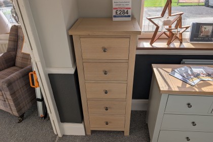 Ex-Display Newquay - Modern Country Oak 5 Drawer Tall Chest