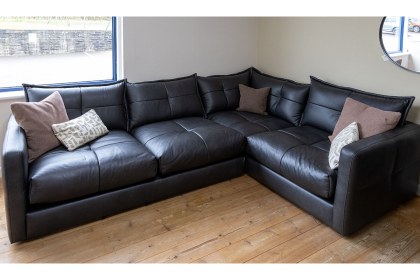 Ex-Display Liskeard - Alexander & James Tod Leather Corner Sofa Ex-Display Liskeard - Alexander & James Tod Leather Corner Sofa