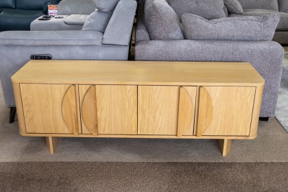 Ex-Display Liskeard - Cara Oak Media TV Unit Ex-Display Liskeard - Cara Oak Media TV Unit