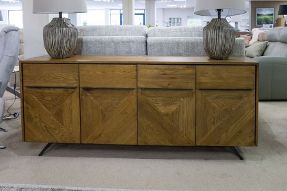 Ex-Display Liskeard - Hudson Solid Oak Extra Large Sideboard Ex-Display Liskeard - Hudson Solid Oak Extra Large Sideboard