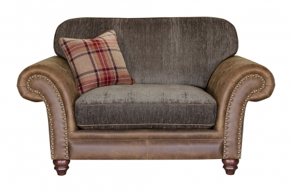 Alexander & James Hudson Standard Back Snuggler Chair