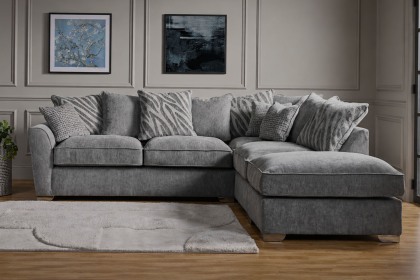 Fantasy L Shape Corner Chaise Sofa With Scatter Back