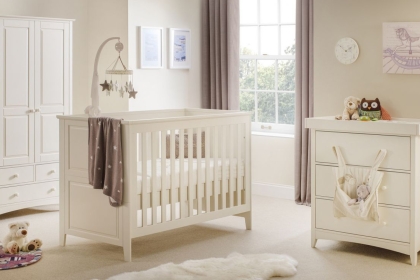 Campo Cotbed in Stone White Campo Cotbed in Stone White