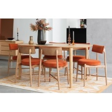 G Plan Winchester Retro Oak 130-170cm Rounded Extending Dining Table G Plan Winchester Retro Oak 130-170cm Rounded Extending Dining Table