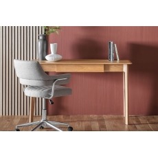 Gallery Direct Madrid 1 Drawer Desk in Oak