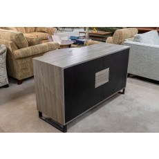 Ex-Display Liskeard - Linear Sideboard