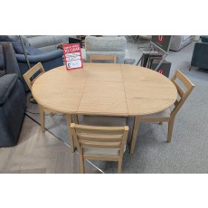 Ex-Display Newquay - Gallery Direct Malvern Extending Dining Table & 4 Chairs