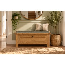 Salisbury Waxed Premium Oak Hallway Storage Bench Salisbury Waxed Premium Oak Hallway Storage Bench