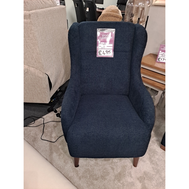 Store Clearance Items Lucia chair