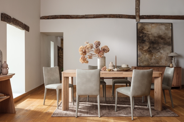 Baker Furniture Copenhagen Reclaimed Wood 160-200cm Extending Dining Table
