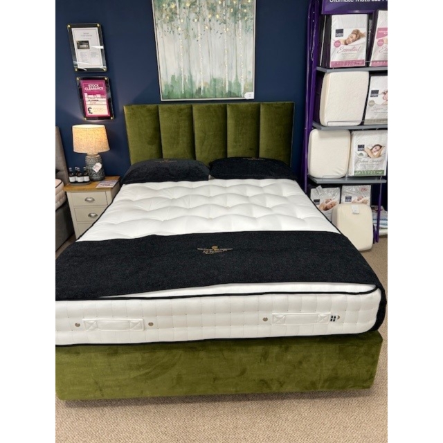 Store Clearance Items 5'0 Sennen 2+2 Divan Bed with Headboard