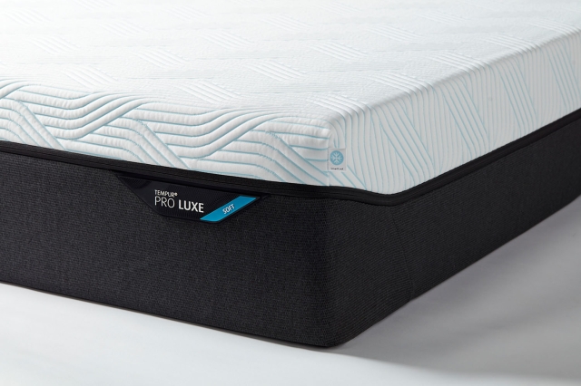TEMPUR Pro Luxe SmartCool Soft Mattress