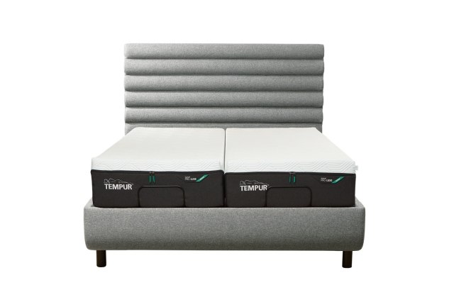 TEMPUR® Arc Disc Bed Ottoman Bed Frame with Vectra Headboard TEMPUR® Arc Disc Bed Ottoman Bed Frame with Vectra Headboard