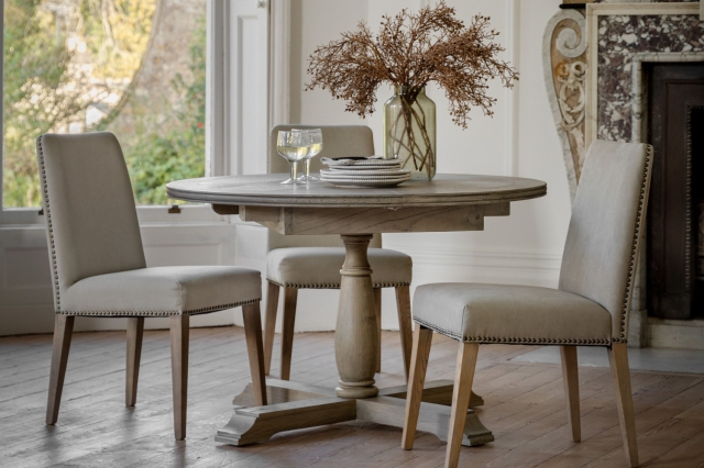 French provincial round extendable dining table discount