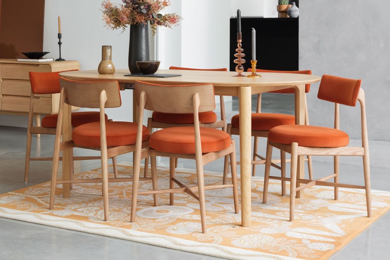 G Plan Winchester Retro Oak 130-170cm D-End Extending Dining Table Set & 4 Flora Orange Chairs G Plan Winchester Retro Oak 130-170cm D-End Extending Dining Table Set & 4 Flora Orange Chairs