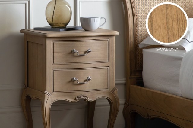 Chic Weathered Sample Chic Weathered Sample