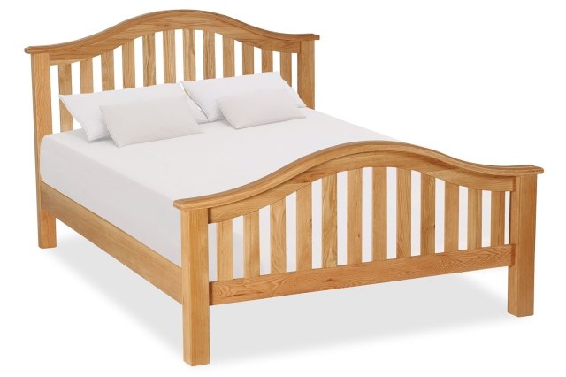 Salisbury Waxed Premium Oak Classic Bedframe Salisbury Waxed Premium Oak Classic Bedframe